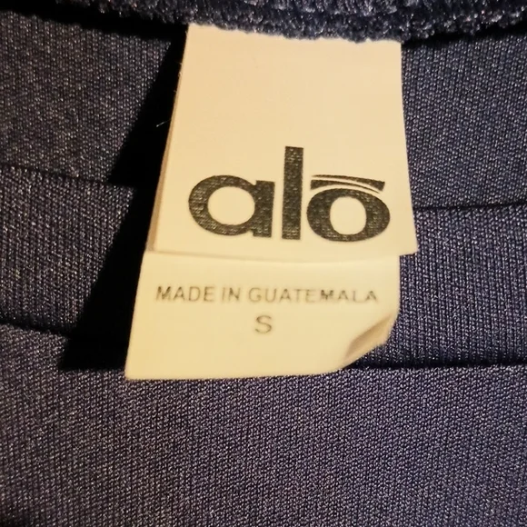 Alo Navy Blue Short Sleeve Shirt - Picture 2 of 2